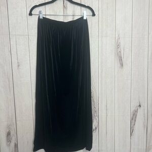 Chic Black Maxi Skirt for Women